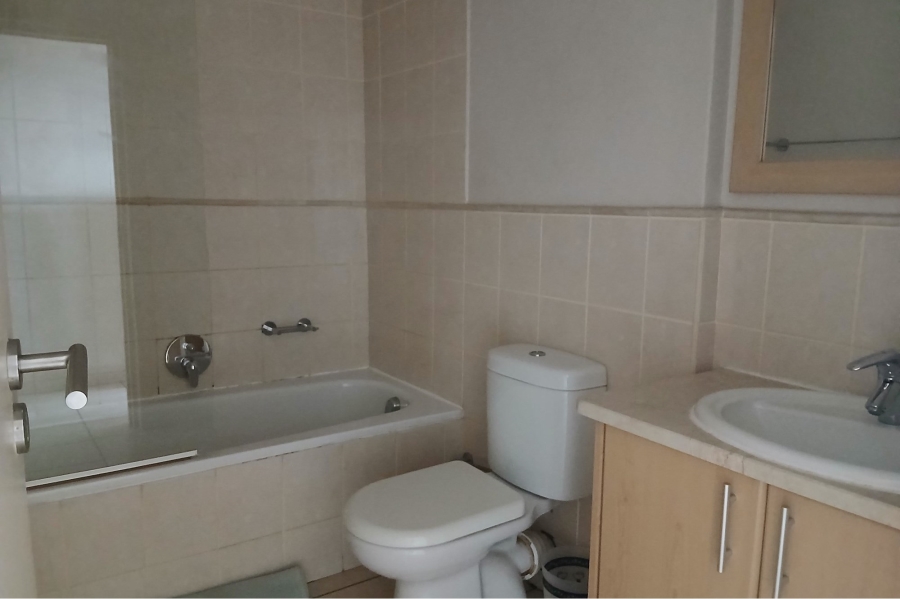 To Let 2 Bedroom Property for Rent in Santos Bay Western Cape